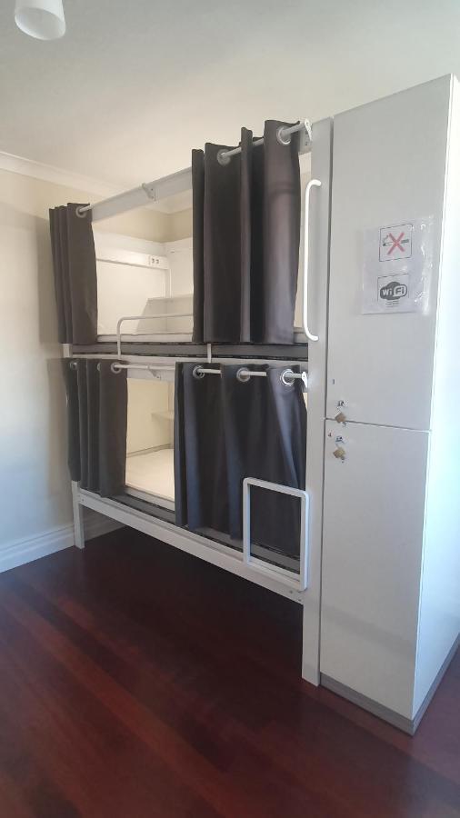 Bruma Hostel Ponta Delgada  Bagian luar foto