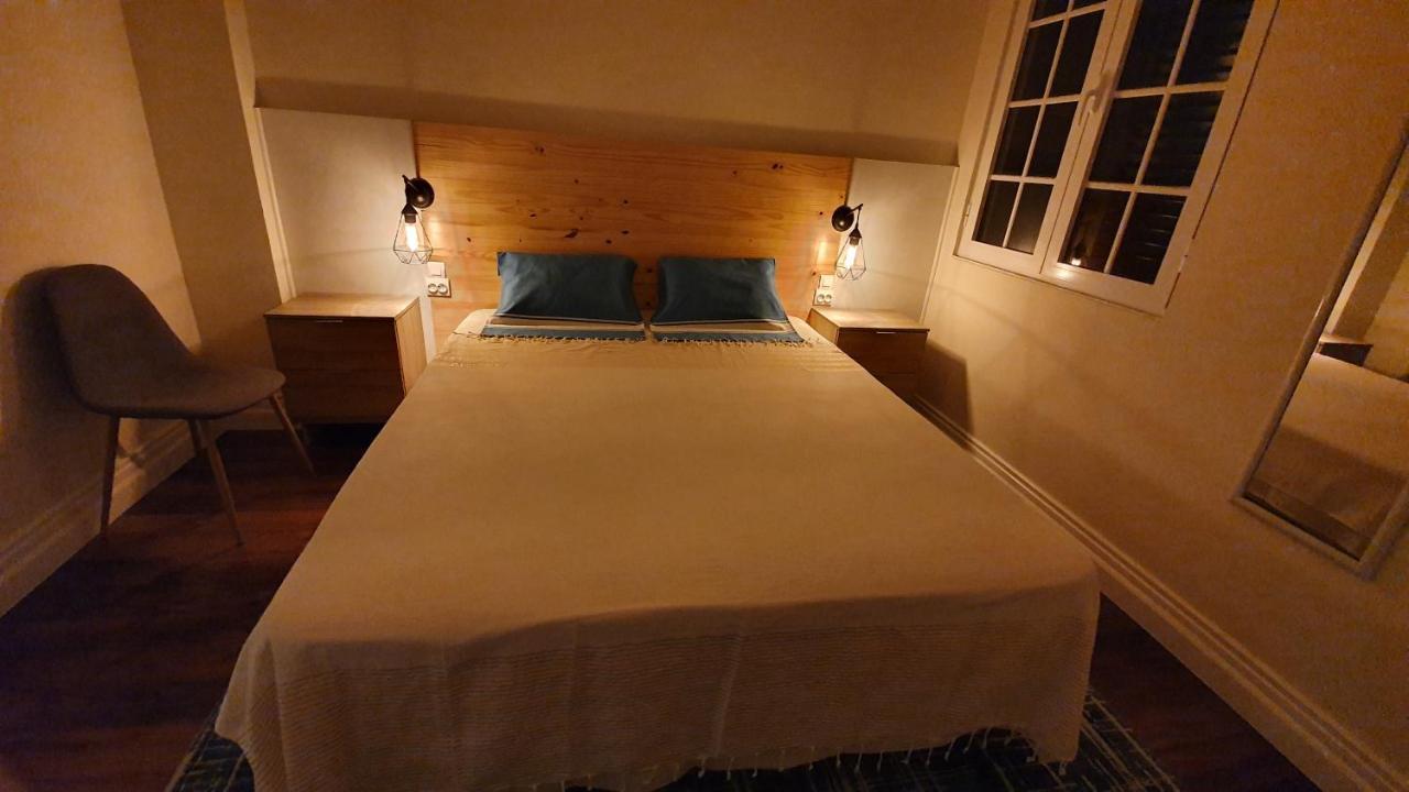 Bruma Hostel Ponta Delgada  Bagian luar foto