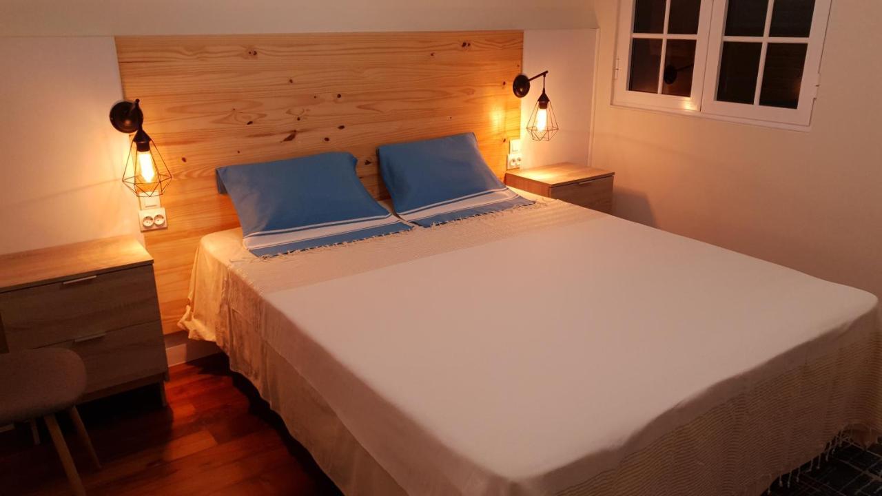 Bruma Hostel Ponta Delgada  Bagian luar foto